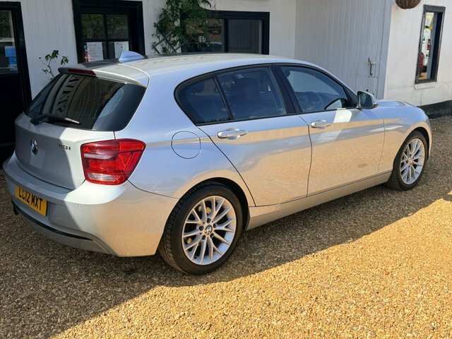 BMW 1 Series 116I Sport 5-Door Grey #6