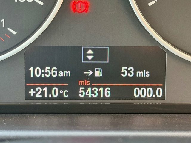 BMW 1 Series 116I Sport 5-Door Grey #2
