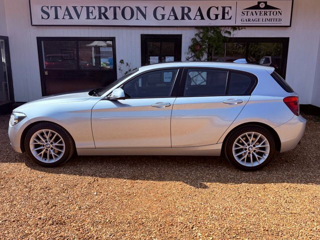 BMW 1 Series 116I Sport 5-Door Grey #15