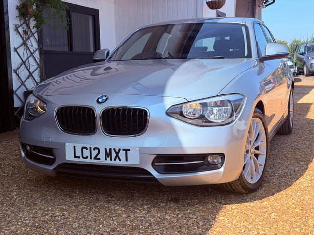 BMW 1 Series 116I Sport 5-Door Grey #22