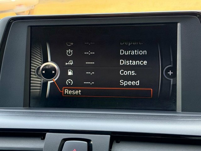 BMW 1 Series 116I Sport 5-Door Grey #37