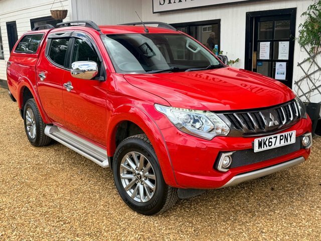Mitsubishi L200 2.4 Di-d Dc Barbarian Pickup Double Cab Red