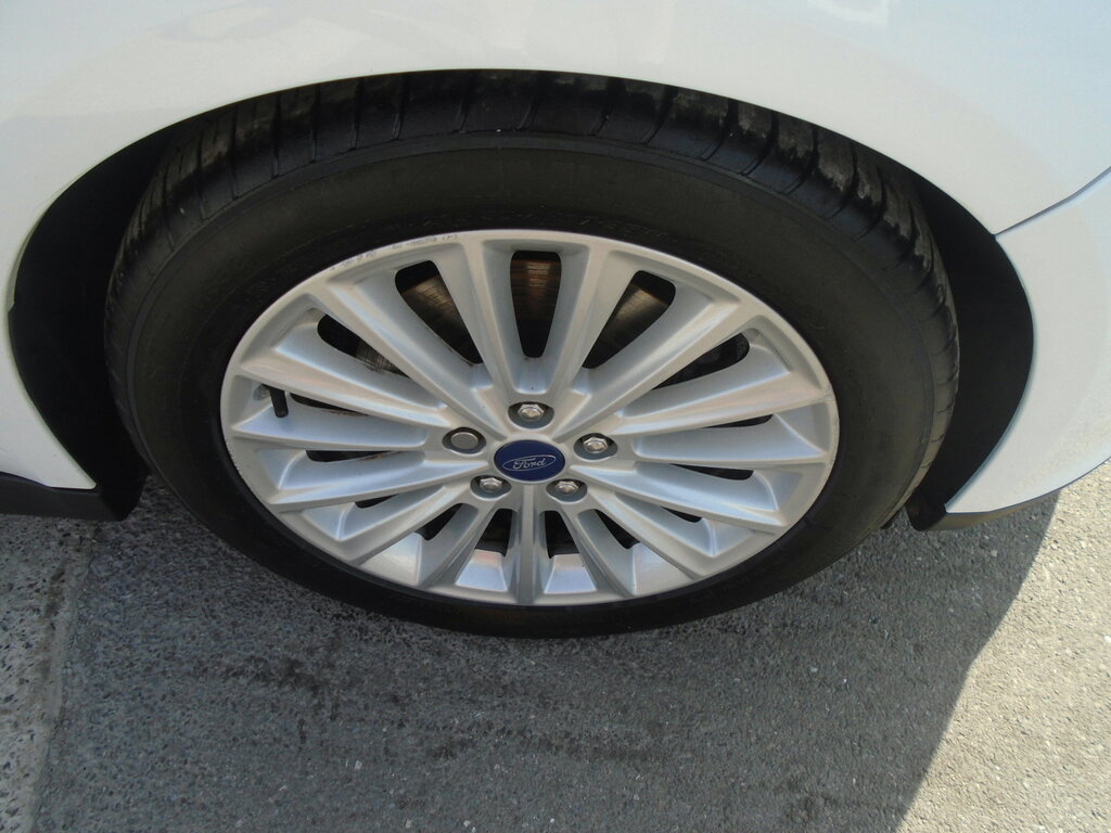 Ford Grand C-Max 1.5 Tdci Titanium Mpv Euro 6 S White #4
