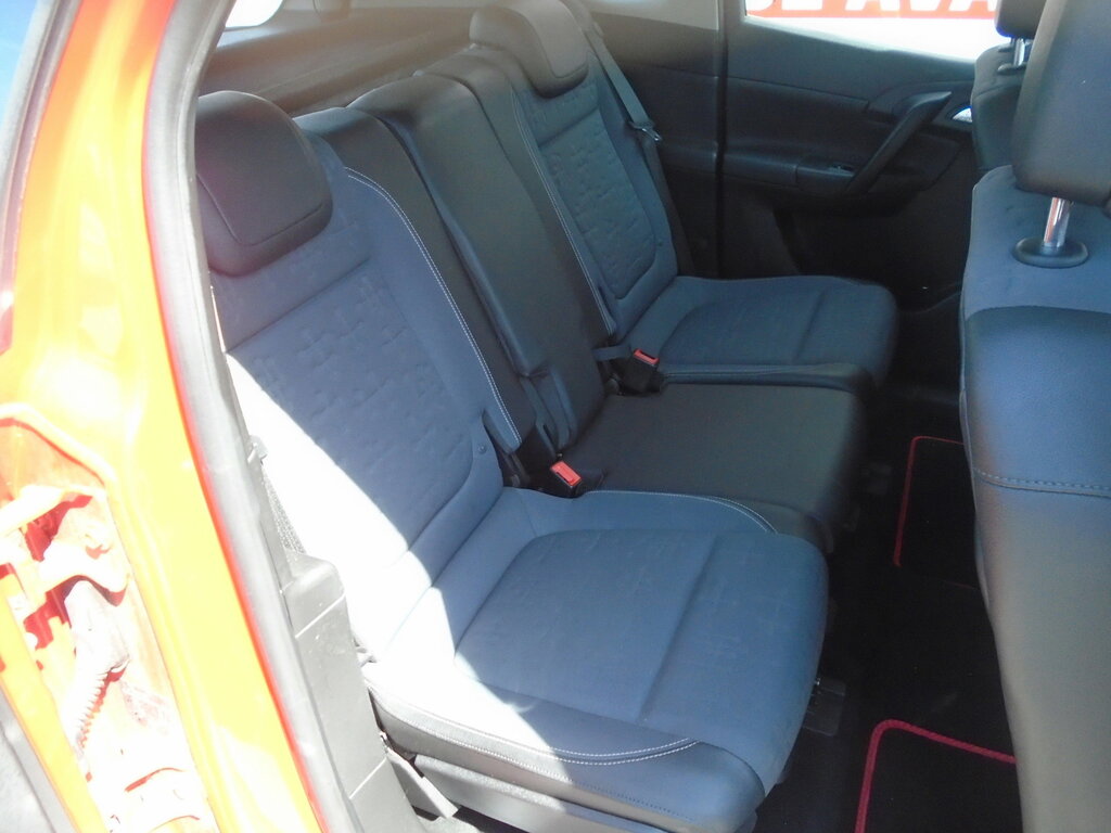 Vauxhall Meriva 1.4I Tech Line Mpv Euro 6 100 P Red #9