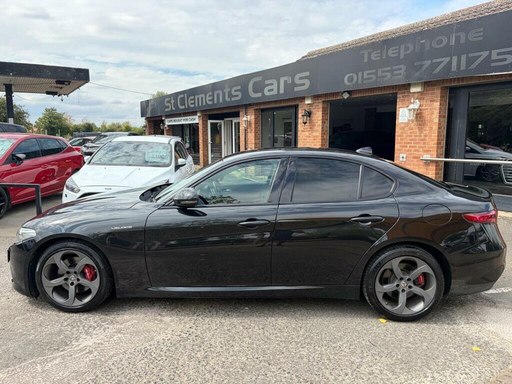 Alfa Romeo Giulia Giulia V6 Bi-t Quadrifoglio Black #18