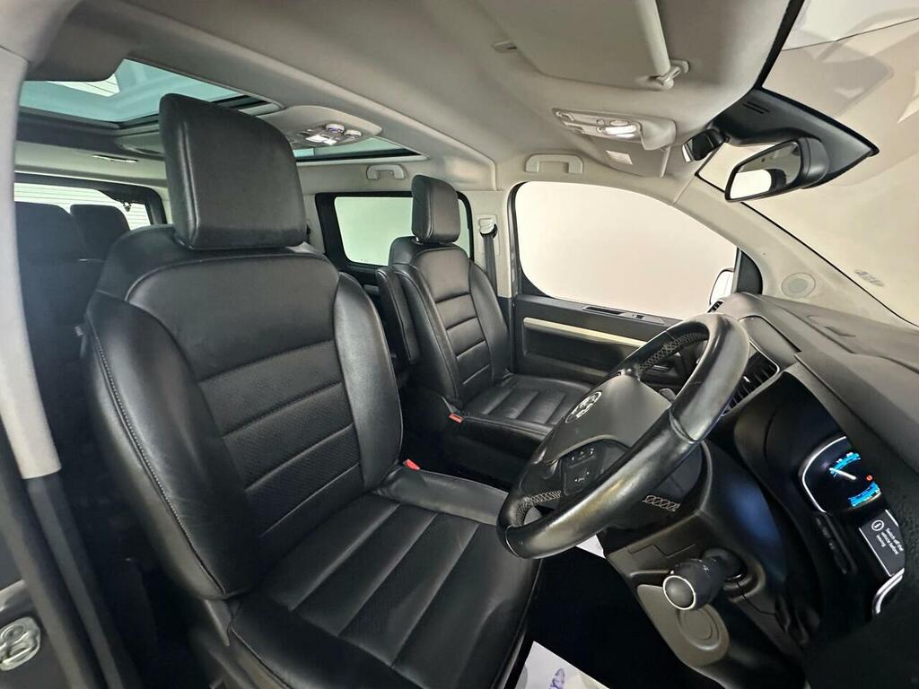 Vauxhall Vivaro 2700 1.5D 120Ps Sportive H1 Van #9