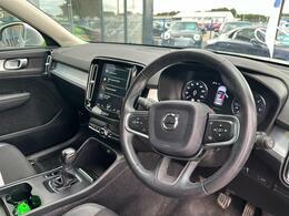 Volvo XC40 2.0 T4 R-design Pro Awd Euro 6 Ss Blue #2