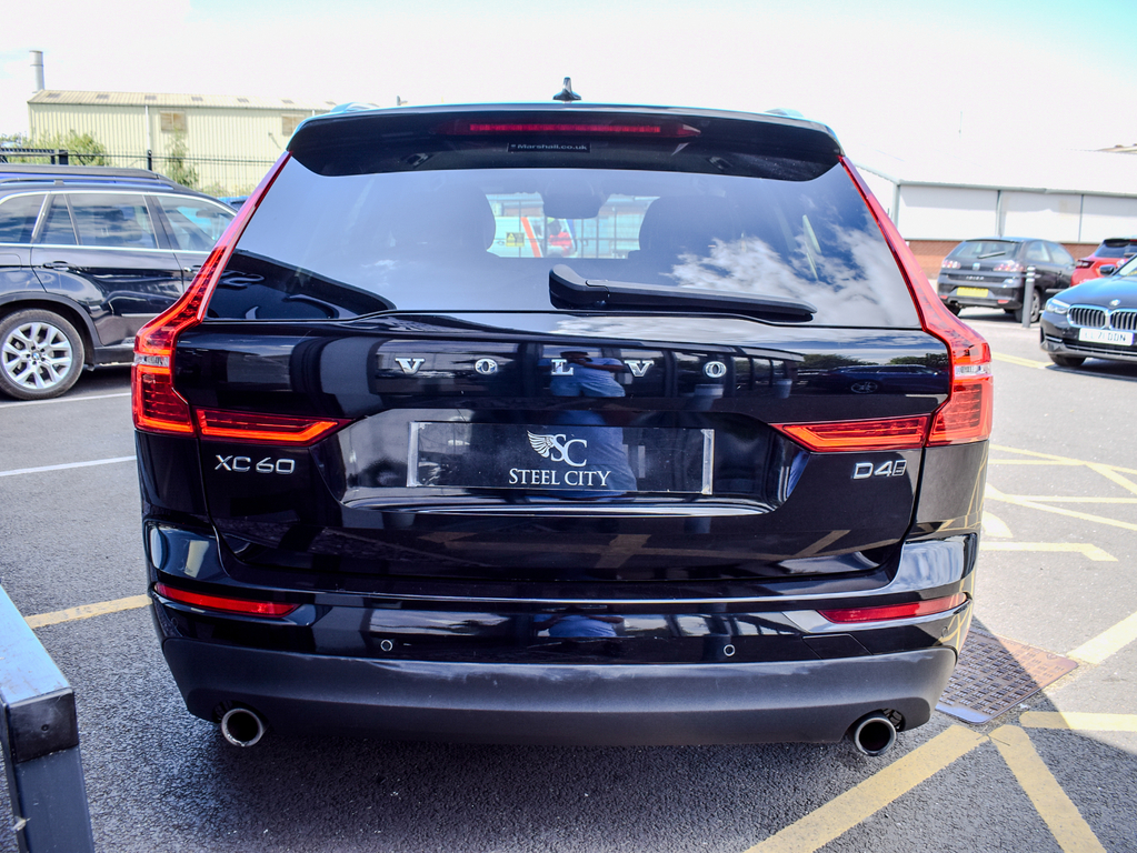 Volvo XC60 D4 Momentum Pro Awd #6