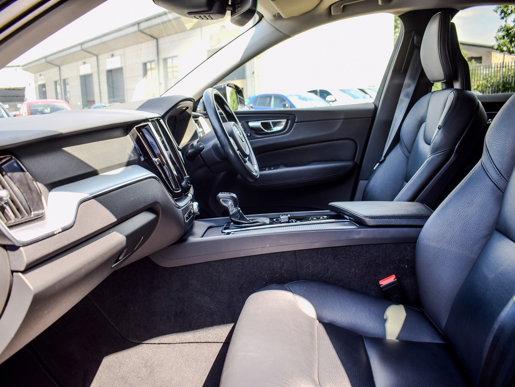 Volvo XC60 2.0 D4 R-design Awd Euro 6 Ss #14