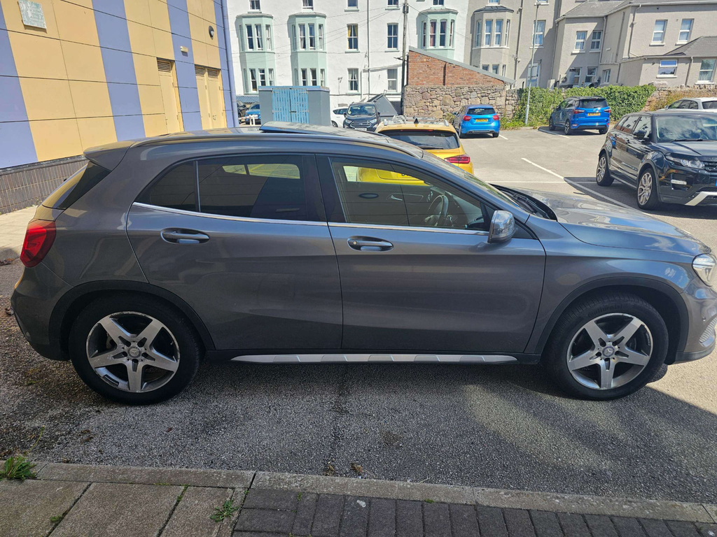 Mercedes-Benz GLA Class Cdi 4Matic Amg Line Premium Plus #4