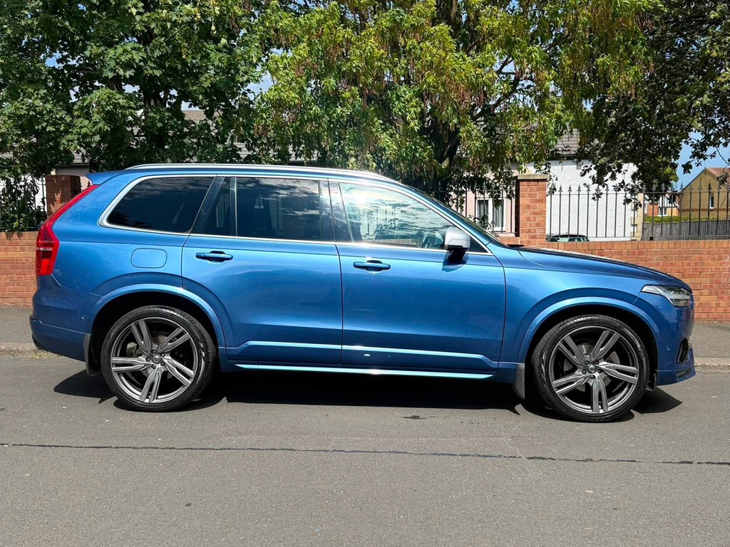 Volvo XC90 2.0 D5 Powerpulse Momentum Suv 4Wd Blue #2