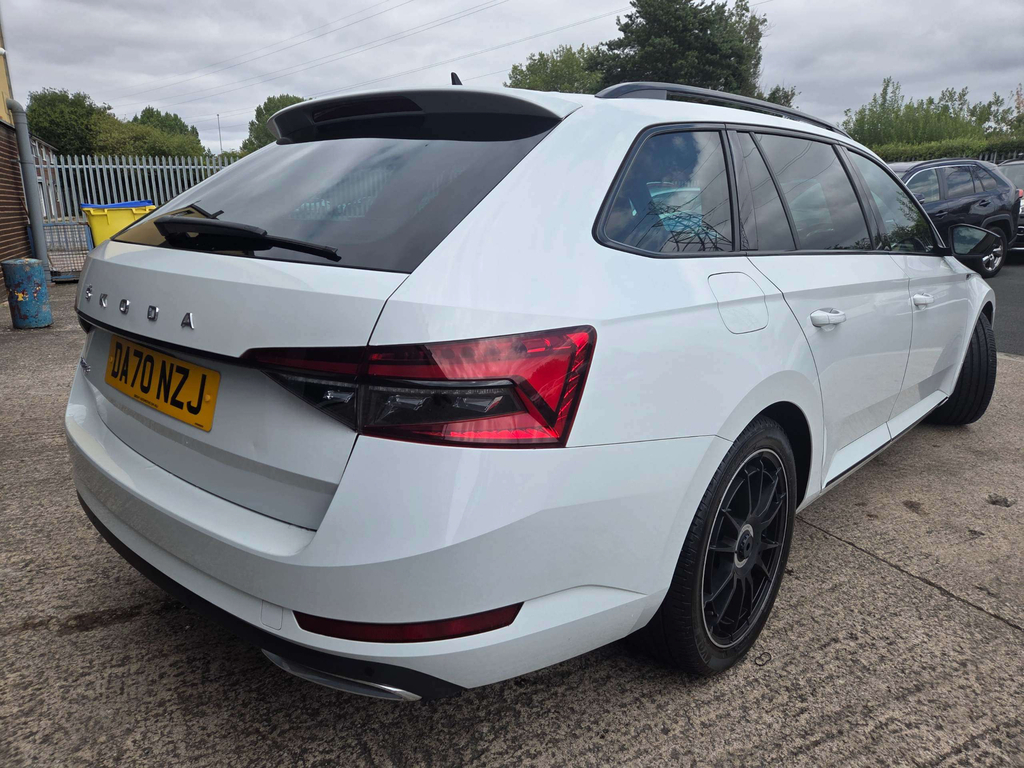 Skoda Superb 2.0 Se Tdi 148 Bhp In Silver With 49,681 Miles Silver #2