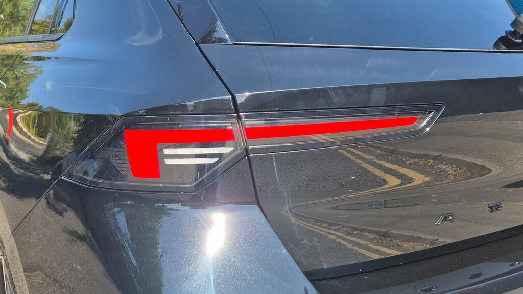 Vauxhall Astra Ultimate Black #5