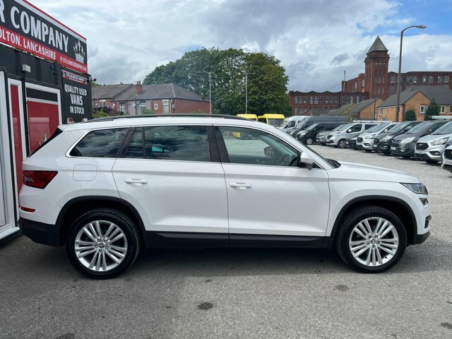 Skoda Kodiaq 2019 1.5 Tsi Act Se L Dsg Euro 6 Ss 7 Seat White #4