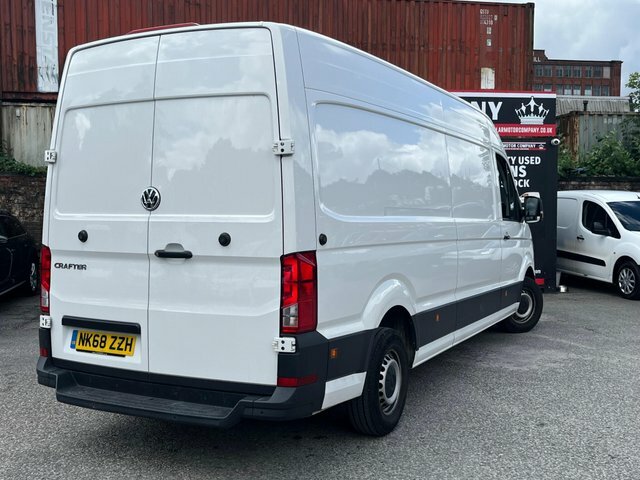 Volkswagen Crafter 2.0 Tdi Cr35 Bluemotion Tech Startline Fwd Lwb Hig White #7