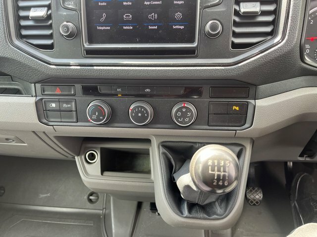 Volkswagen Crafter 2.0 Tdi Cr35 Bluemotion Tech Startline Fwd Lwb Hig White #15