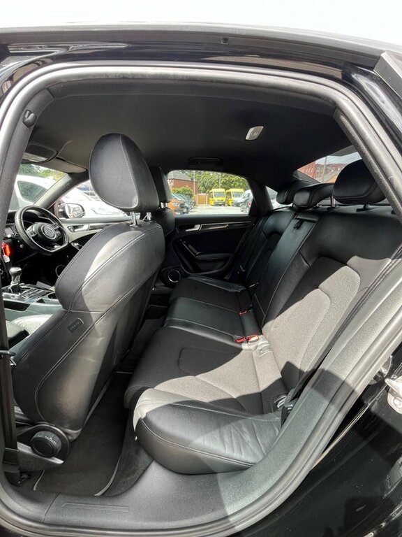 Audi A4 2.0 Tfsi Black Edition S Tronic Quattro Euro 6 S White #13