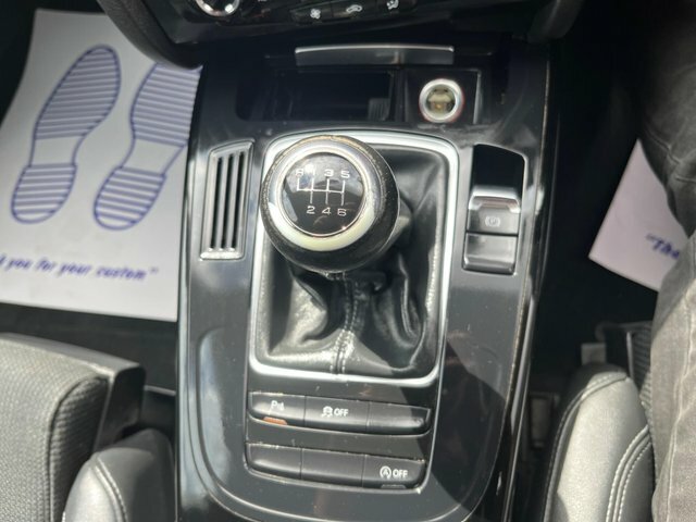Audi A4 2.0 Tfsi Black Edition S Tronic Quattro Euro 6 S White #18