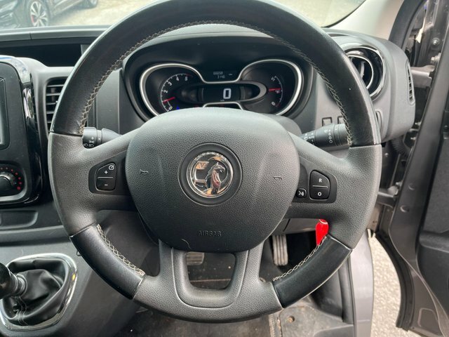 Vauxhall Vivaro 1.6 Cdti 2900 Biturbo Ecotec Sportive L2 H1 Euro 6 Black #13