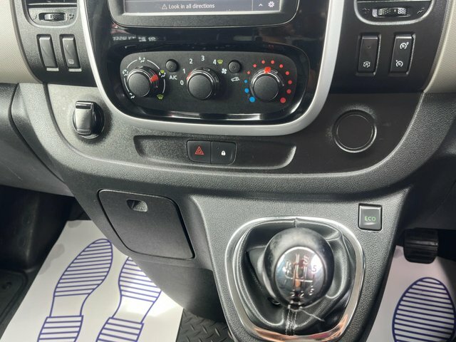 Renault Trafic 1.6 Ll29 Energy Dci 125 Sport Nav Euro 6 2018 Silver #20
