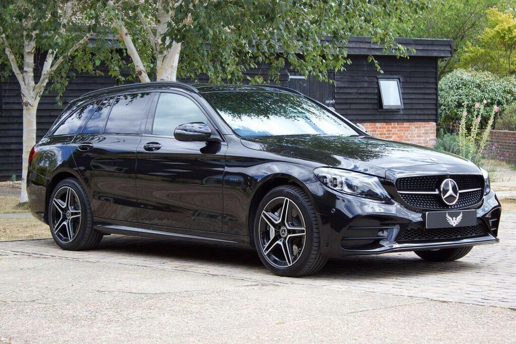 Mercedes-Benz C Class 2.0 C300e 13.5Kwh Amg Line Night Edition Premium Black #3