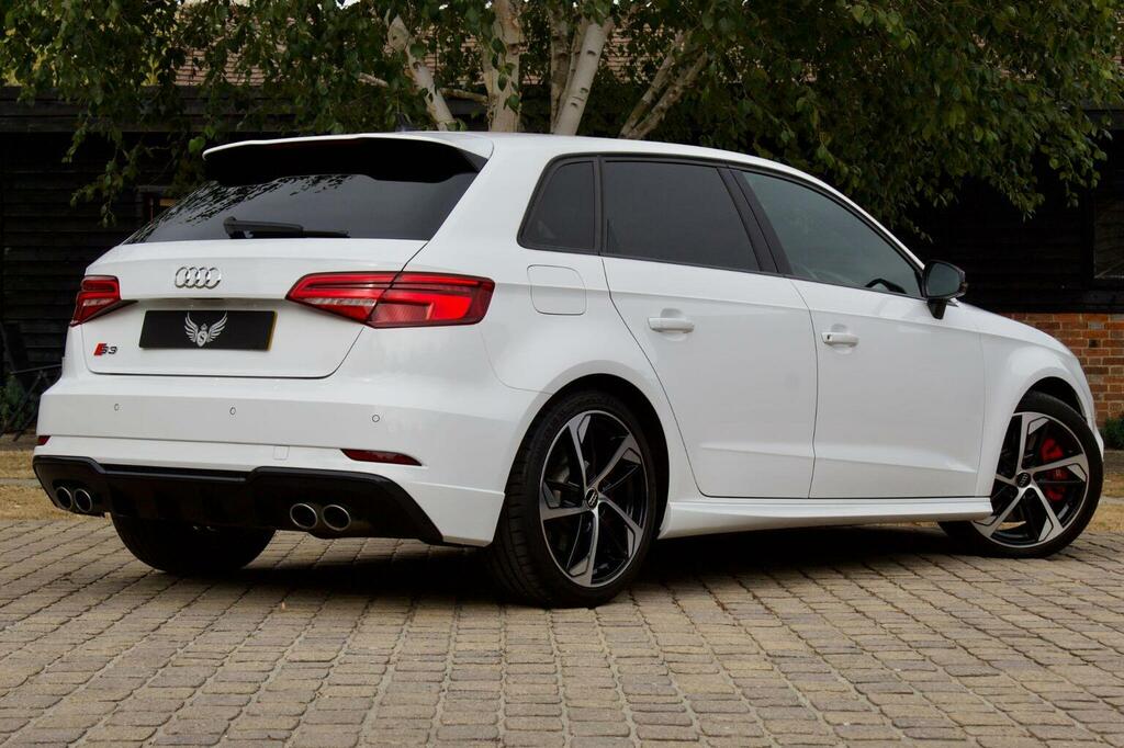 Audi S3 2.0 Tfsi Black Edition Sportback S Tronic Quattro EG68YJB White #6