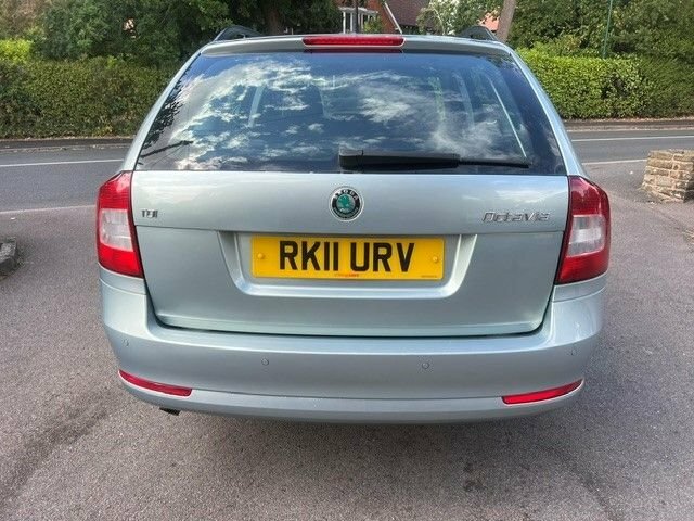 Skoda Octavia 1.6 Tdi Elegance Estate Euro 5 Green #6
