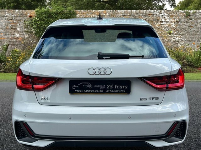 Audi A1 Tfsi 25 S Line White #6