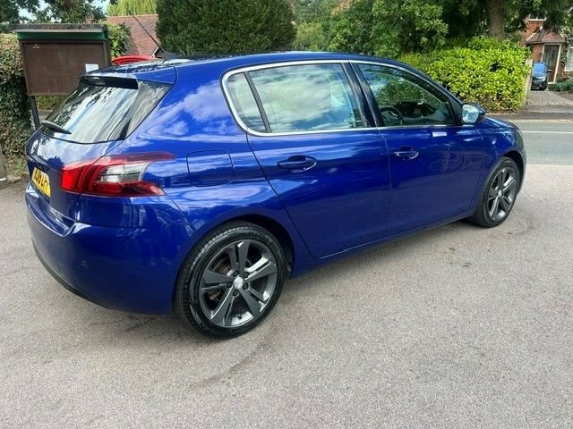 Peugeot 308 1.5 Bluehdi Allure Hatchback Eur Blue #3
