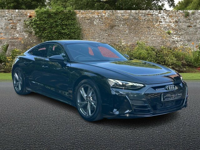 Audi E Tron GT Saloon 4dr Electric Auto Black