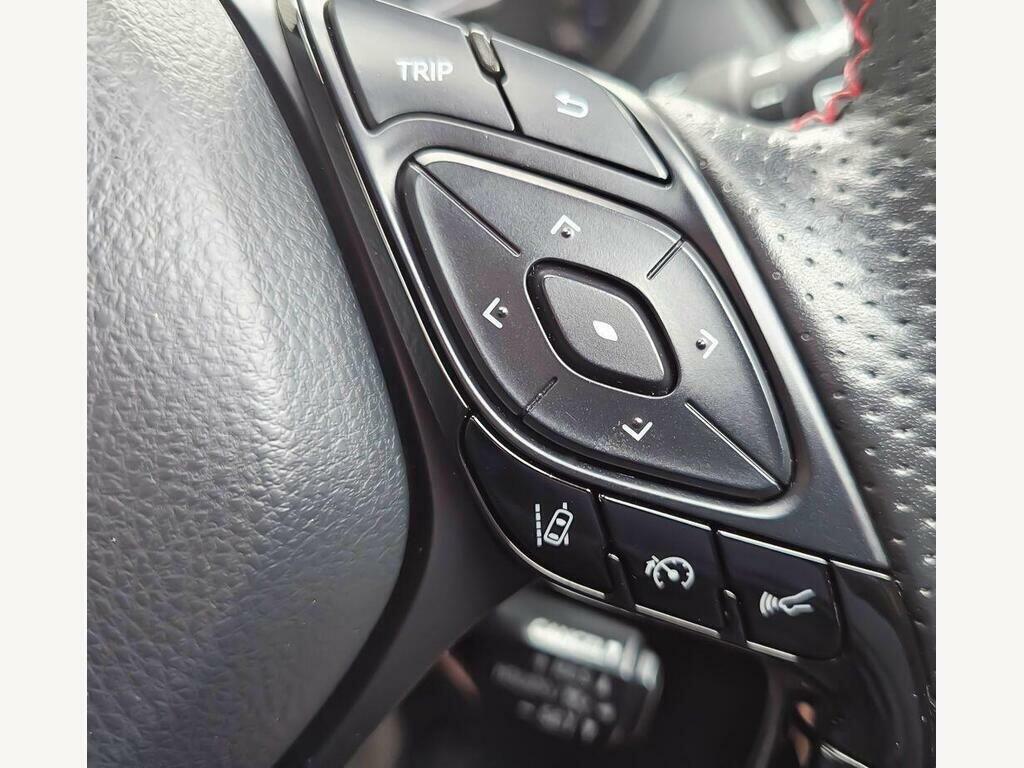 Toyota C-Hr 1.8 Hybrid Icon Cvt Blue #18