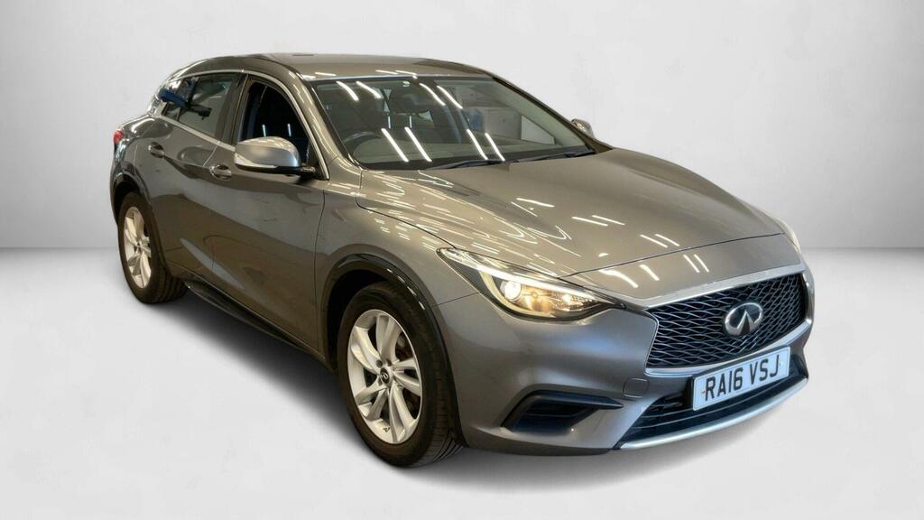 Infiniti Q30 Se RA16VSJ Grey