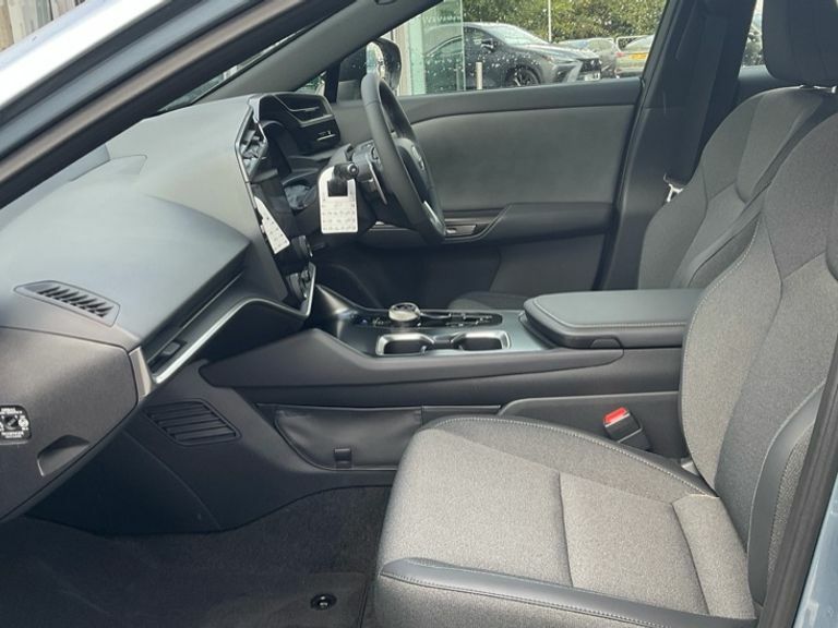 Lexus RZ 450E 71.4Kwh Urban Direct4 BJ25UEX #6