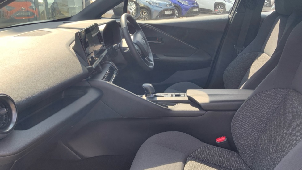 Toyota C-Hr 1.8 Vvt-h Icon Cvt Euro 6 Ss White #5