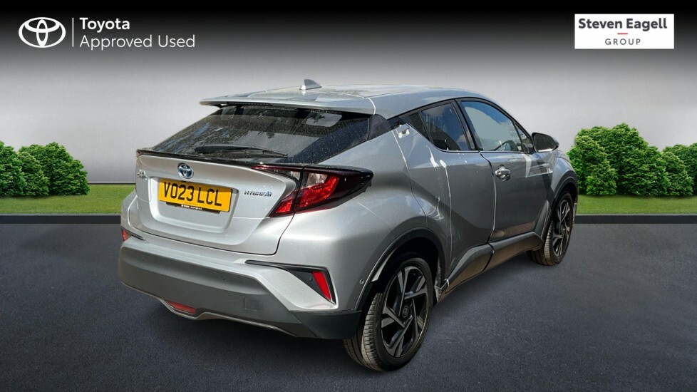 Toyota C-Hr 1.8 Vvt-h Design Cvt Euro 6 Ss VO23LCL Silver #2