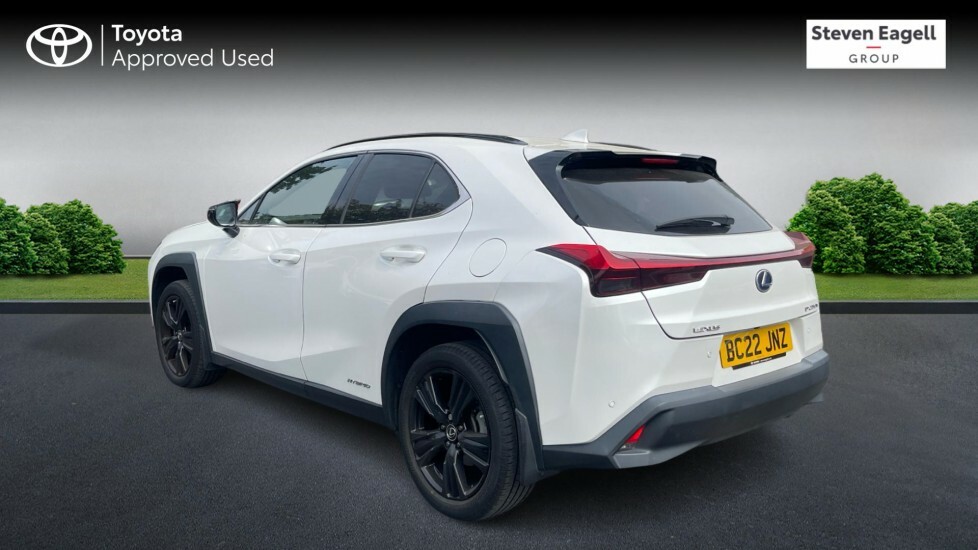 Lexus UX 2.0 250H Premium Sport Edition Suv Hybr BC22JNZ White #4