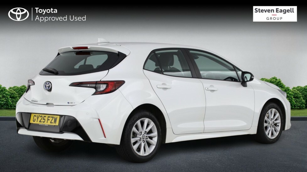Toyota Corolla 1.8 Vvt-h Icon Cvt Euro 6 Ss GY25FZW White #2