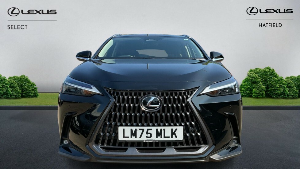 Lexus NX 2.5 450H 18.1Kwh Premium E-cvt 4Wd Euro 6 Ss 5 LM75MLK Black #4