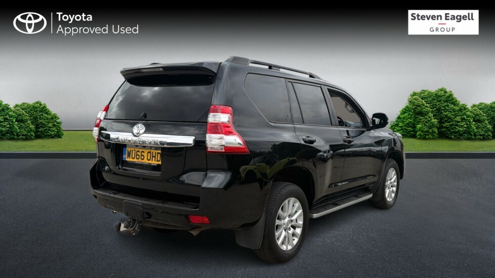 Toyota Land Cruiser 2.8D Icon 4Wd Euro 6 7 Seats Black #2