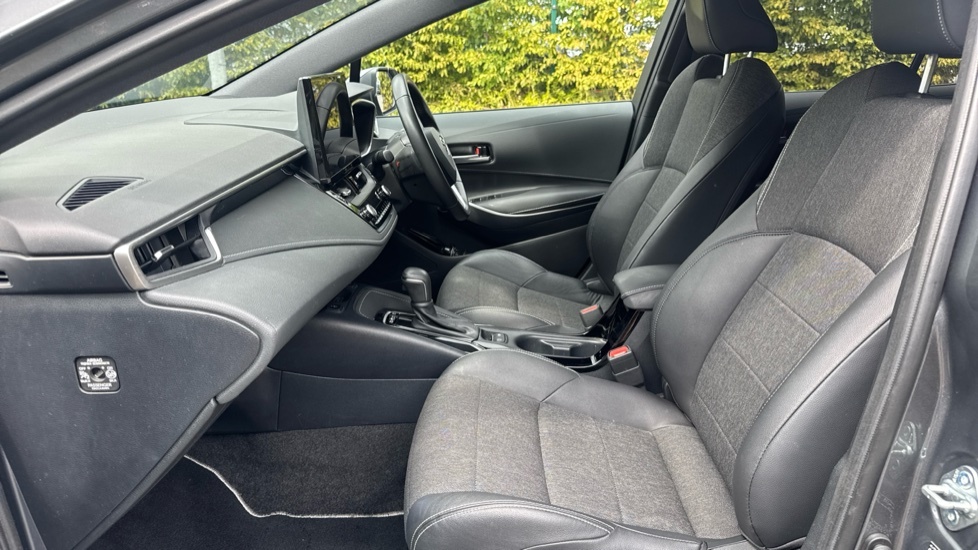 Toyota Corolla 1.8 Vvt-h Design Touring Sports Hybrid EY24LWD Grey #5