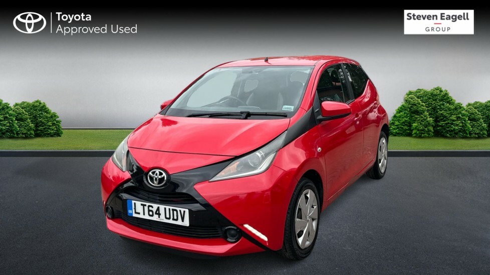 Toyota Aygo 1.0 Vvt-i X-play Euro 5 Euro 5 LT64UDV Red #3