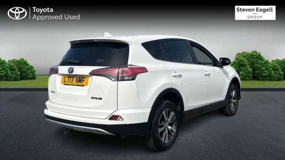Toyota Rav 4 2.0 D-4d Business Edition Plus Suv Manu White #2