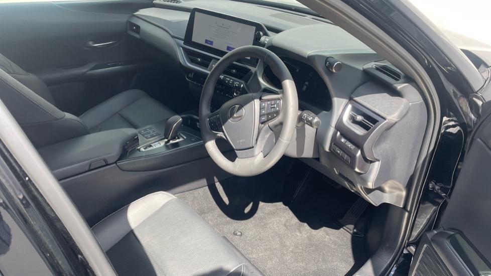 Lexus UX 300E 72.8Kwh Premium Plus HK25UEX Black #6
