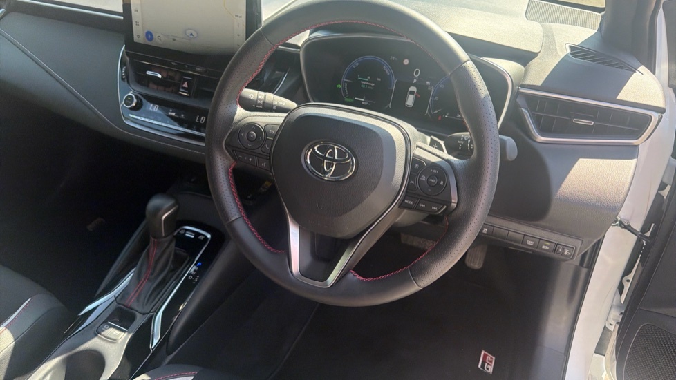 Toyota Corolla 2.0 Vvt-h Gr Sport Touring Sports Hybri EK75HKN White #6