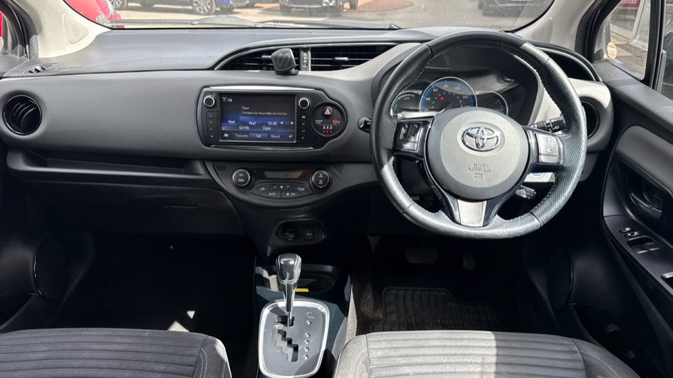 Toyota Yaris 1.5 Vvt-h Design E-cvt Euro 6 OU16TYG Grey #6