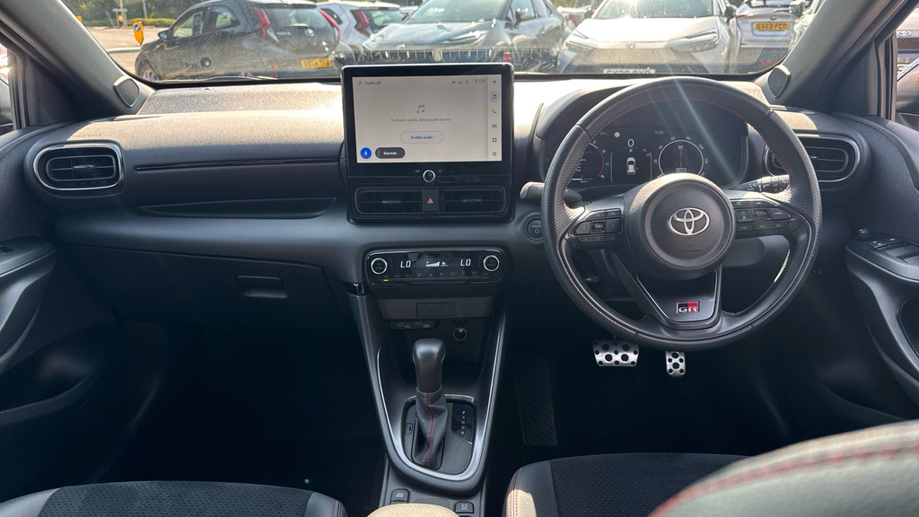 Toyota Yaris 1.5 Vvt-h Gr Sport E-cvt Euro 6 Ss EX25NSE White #6