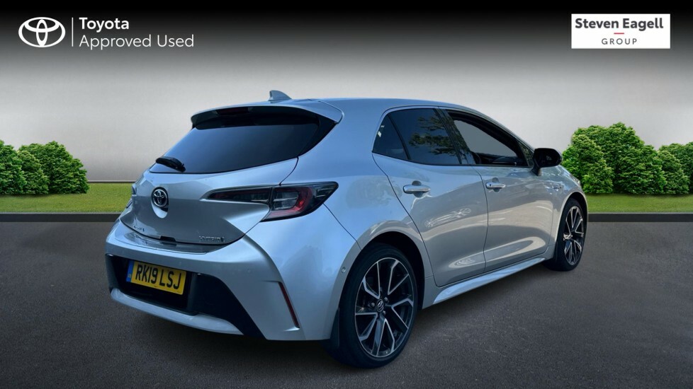 Toyota Corolla 1.8 Vvt-h Excel Cvt Euro 6 Ss RK19LSJ Silver #2