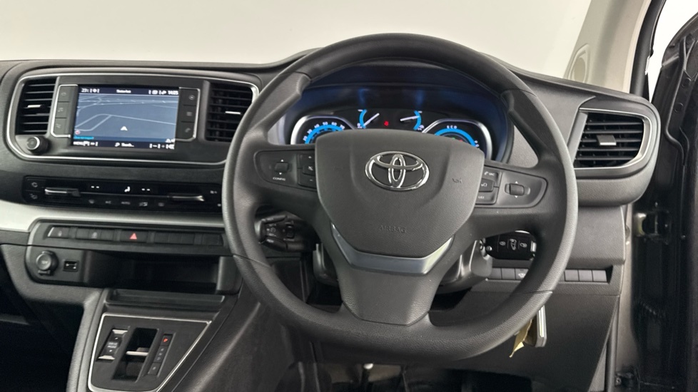 Toyota Proace Verso 50Kwh Shuttle Long Mpv Lwb 9 Seat Grey #6