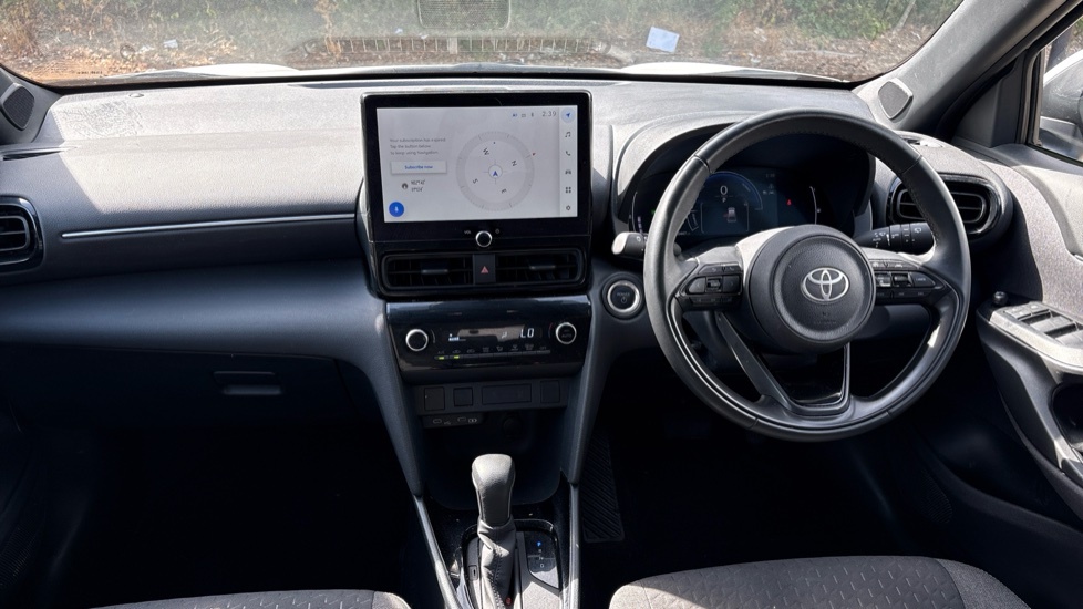 Toyota Yaris Cross 1.5 Vvt-h Design E-cvt Euro 6 Ss AY74WVR White #6