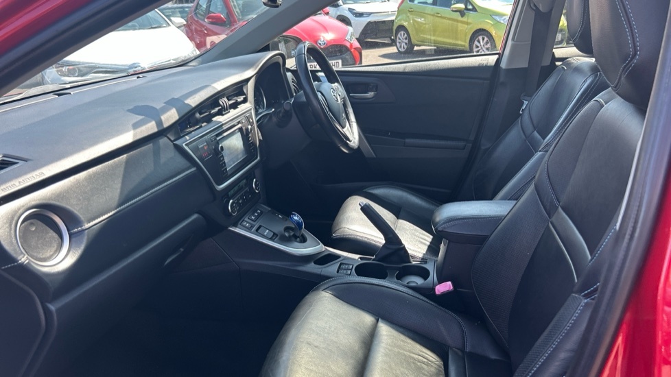 Toyota Auris 1.8 Vvt-h Excel Touring Sports Cvt Euro 5 Ss Red #5